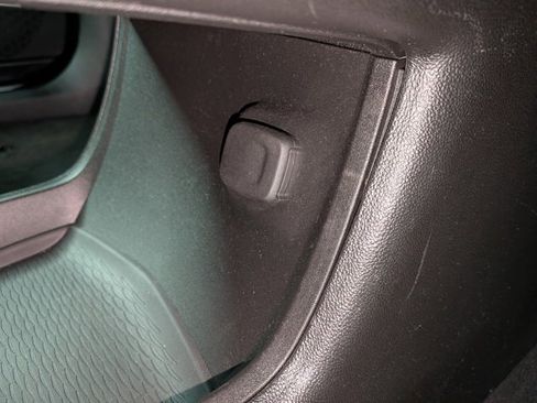 Certified 2025 Cadillac XT5 Premium Luxury w/ LPO, Floor Liner Package image 13