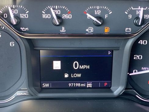 Used 2021 GMC Sierra 1500 SLT w/ SLT Premium Plus Package AWD/4WD image 20