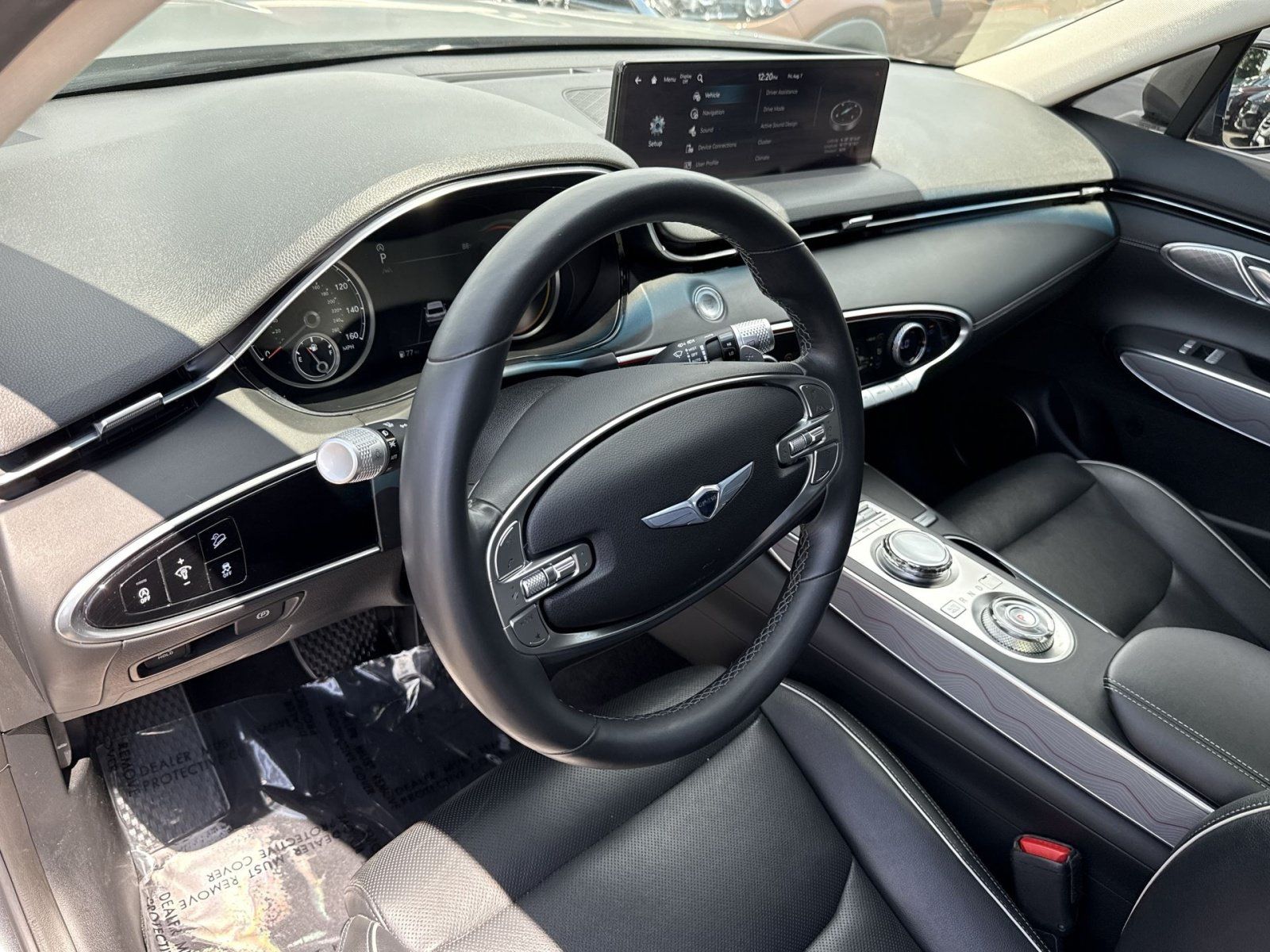 Used 2022 Genesis GV70 2.5T w/ Advanced Package AWD/4WD image 15