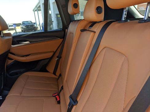 Used 2024 BMW X3 sDrive30i w/ Premium Package image 16