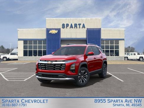 New 2025 Chevrolet Equinox LT w/ Convenience Package II AWD/4WD image 8