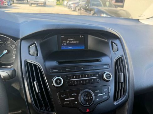Used 2016 Ford Focus SE image 13