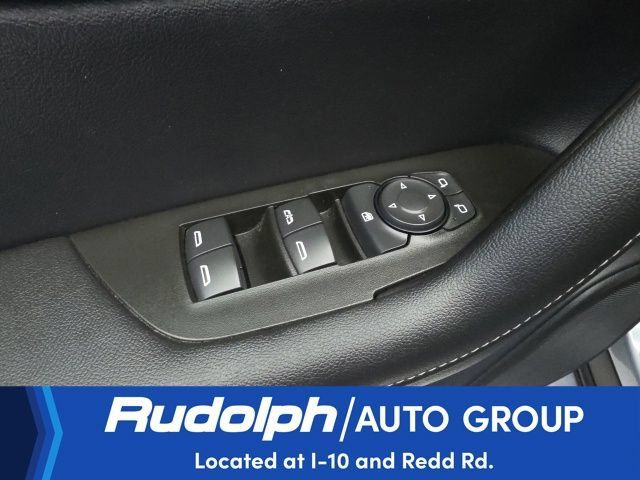 Used 2025 Chevrolet Blazer LT FWD image 14