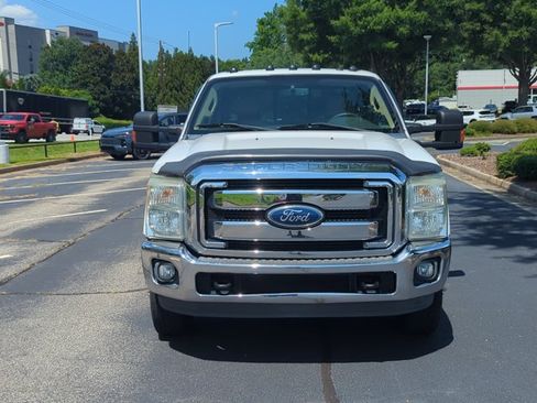 Used 2011 Ford F350 Lariat AWD/4WD image 2