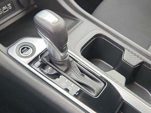 Used 2024 Nissan Sentra SV image 14