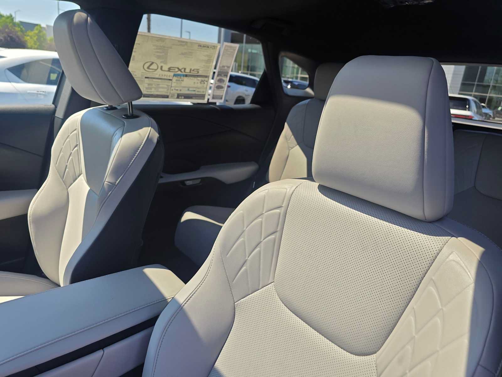 Used 2026 Lexus RX 350 Premium w/ Convenience Package FWD image 29