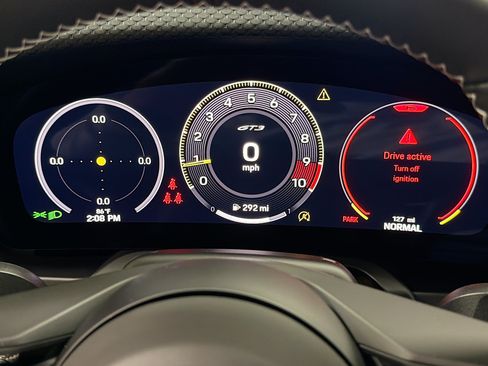 Certified 2026 Porsche 911 GT3 RWD image 37