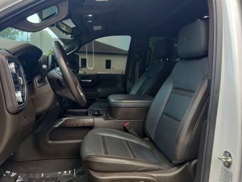 Certified 2023 GMC Sierra 2500 Denali w/ Denali Ultimate Package AWD/4WD image 21