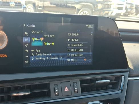 Used 2022 Lexus ES 350 w/ Premium Package image 19