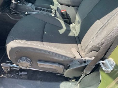 Used 2021 Jeep Wrangler Sport AWD/4WD image 7