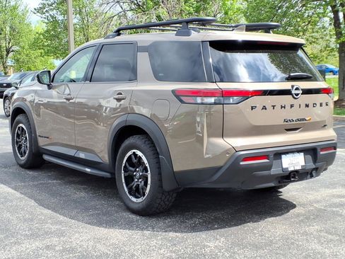 Used 2024 Nissan Pathfinder Rock Creek AWD/4WD image 6