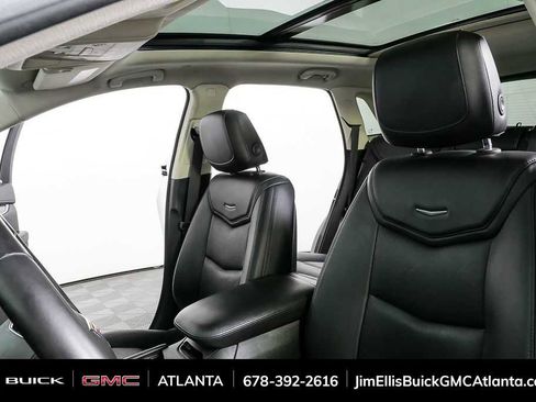 Used 2018 Cadillac XT5 Luxury w/ Driver Awareness Package image 6