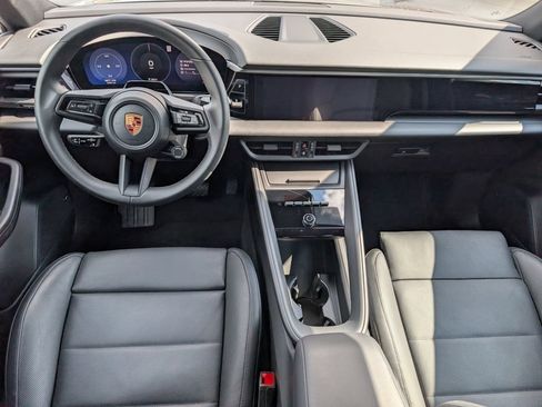 Certified 2026 Porsche Macan 4 Electric AWD/4WD image 11