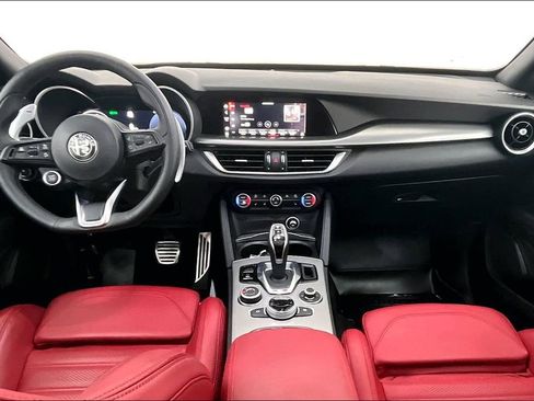 Used 2025 Alfa Romeo Stelvio Sprint w/ Veloce Package image 21