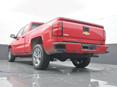Used 2017 Chevrolet Silverado 1500 Custom w/ Custom Convenience Package AWD/4WD image 30