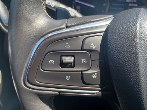 Used 2023 Buick Envision AWD Avenir image 22