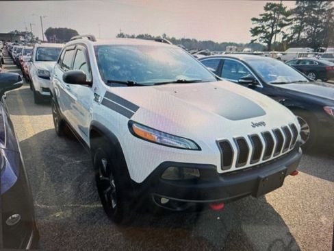 Used 2014 Jeep Cherokee Trailhawk w/ Technology Group image 5