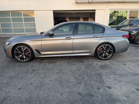 Used 2023 BMW 540i w/ M Sport Package image 11