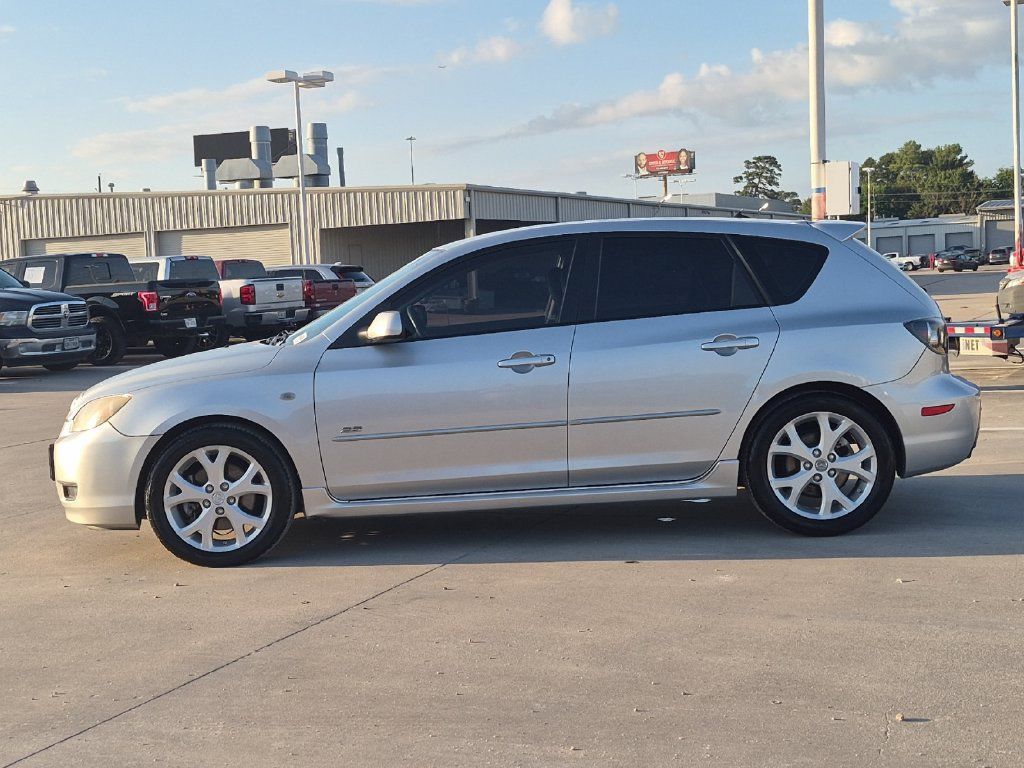 Used 2009 MAZDA MAZDA3 s Touring FWD image 3