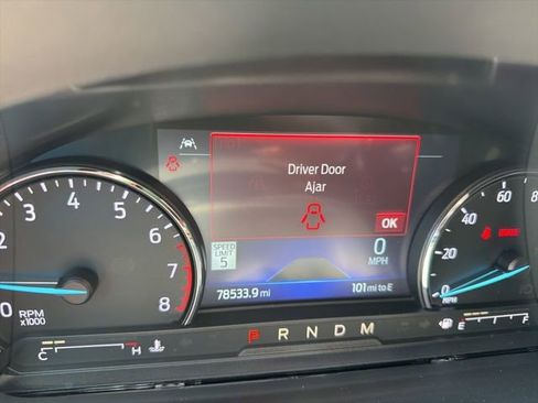 Used 2020 Ford Explorer Limited RWD image 8