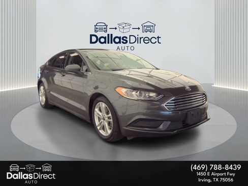 Used 2018 Ford Fusion SE image 9