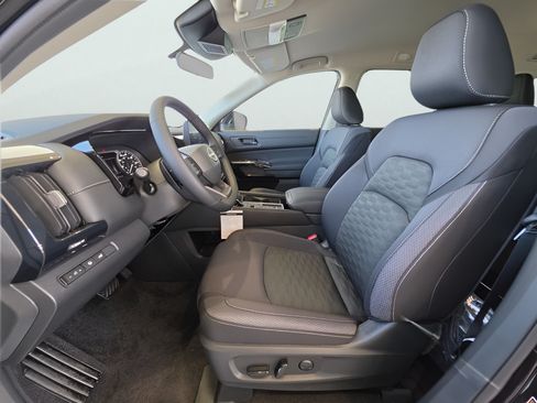 New 2026 Nissan Pathfinder SV FWD image 12