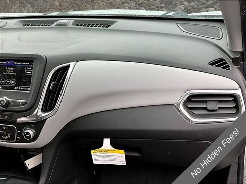 Used 2022 Chevrolet Equinox LS FWD image 14