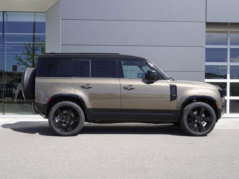 New 2026 Land Rover Defender 110 X-Dynamic SE AWD/4WD image 7