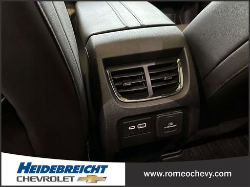 Used 2019 Chevrolet Blazer RS w/ Sun and Wheels Package image 14