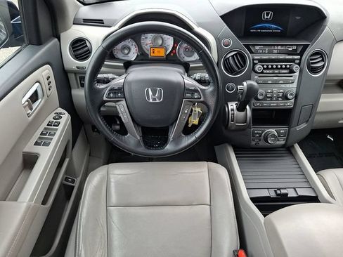 Used 2015 Honda Pilot Touring image 11