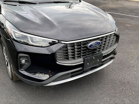 Used 2025 Ford Escape Platinum AWD/4WD image 4