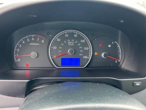 Used 2010 Hyundai Elantra SE image 15