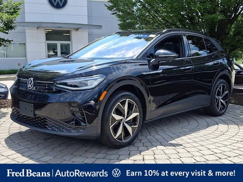 Certified 2024 Volkswagen ID.4 Pro S AWD/4WD image 3