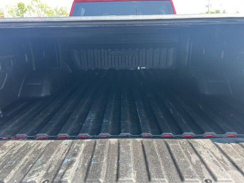 Used 2022 GMC Sierra 2500 AT4 w/ Snow Plow Prep/Camper Package image 22