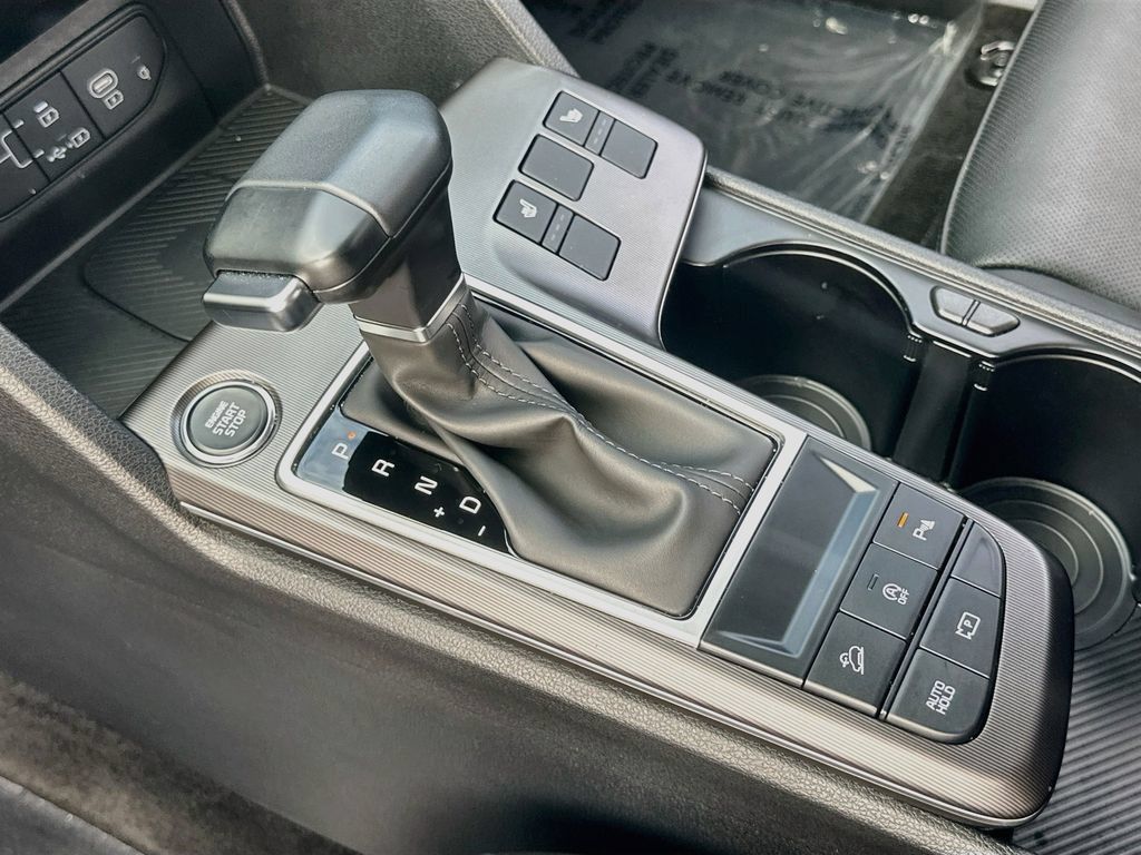 Certified 2026 Kia Sportage SX FWD image 17