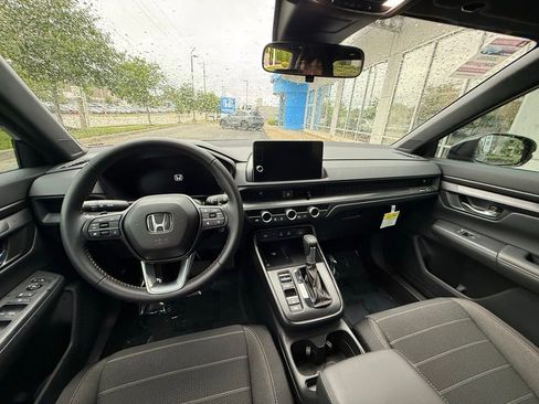Used 2026 Honda CR-V Sport image 7