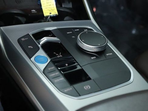 Used 2023 BMW i4 eDrive40 RWD image 27