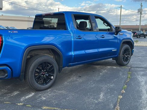 Used 2023 GMC Sierra 1500 Elevation image 5