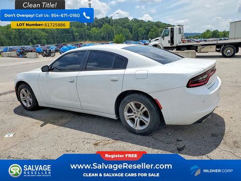 Used 2019 Dodge Charger SXT RWD image 3
