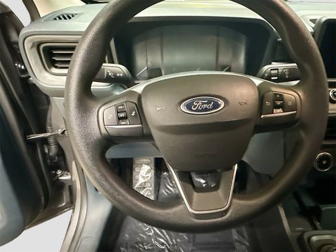 Used 2022 Ford Maverick XL image 11