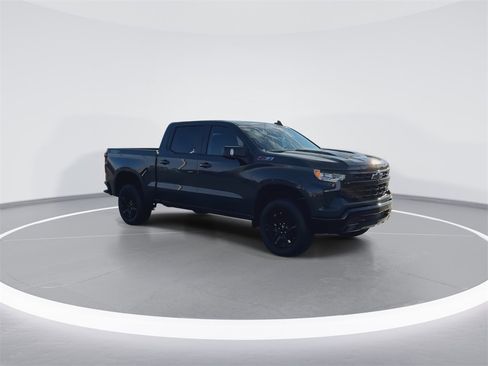 New 2026 Chevrolet Silverado 1500 LT Trail Boss w/ Safety Package image 2