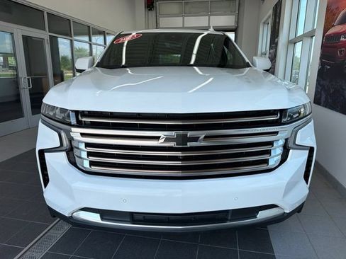 Used 2023 Chevrolet Tahoe High Country AWD/4WD image 3