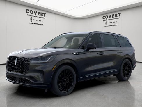 New 2026 Lincoln Aviator Reserve w/ Jet Appearance Package AWD/4WD image 1