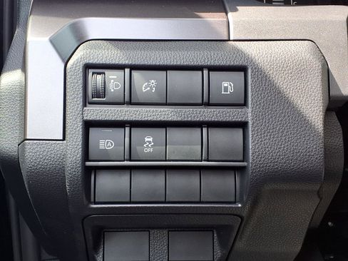 Certified 2025 Toyota 4Runner SR5 AWD/4WD image 20