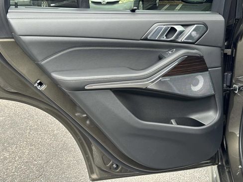New 2026 BMW X5 M60i w/ Executive Package AWD/4WD image 13