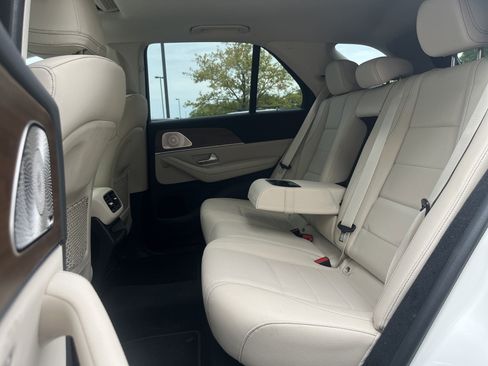 Used 2022 Mercedes-Benz GLE 350 4MATIC image 26