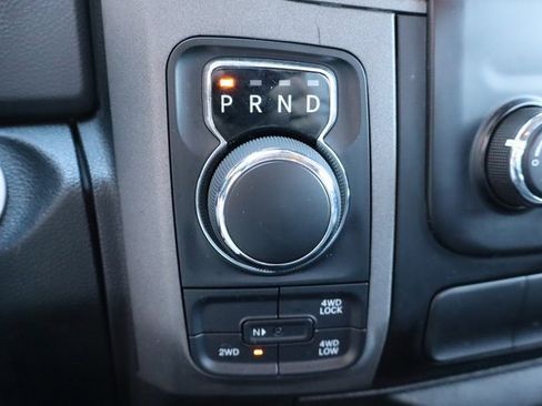 Used 2017 RAM 1500 Express image 16