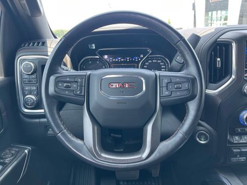 Used 2022 GMC Sierra 2500 AT4 w/ AT4 Premium Plus Package image 15