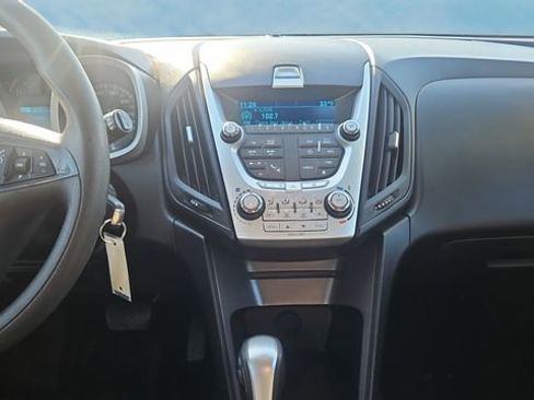 Used 2014 Chevrolet Equinox LS image 10