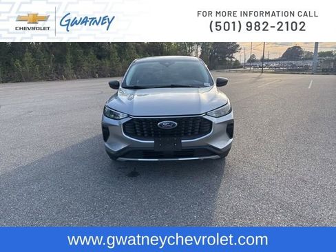 Used 2023 Ford Escape Active image 2